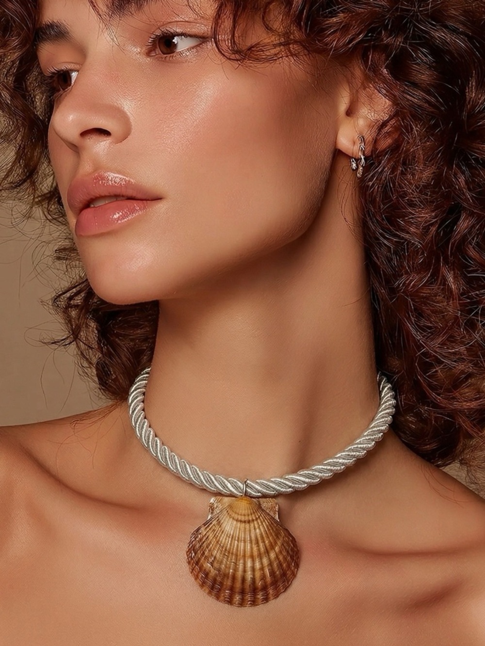 Shell necklace